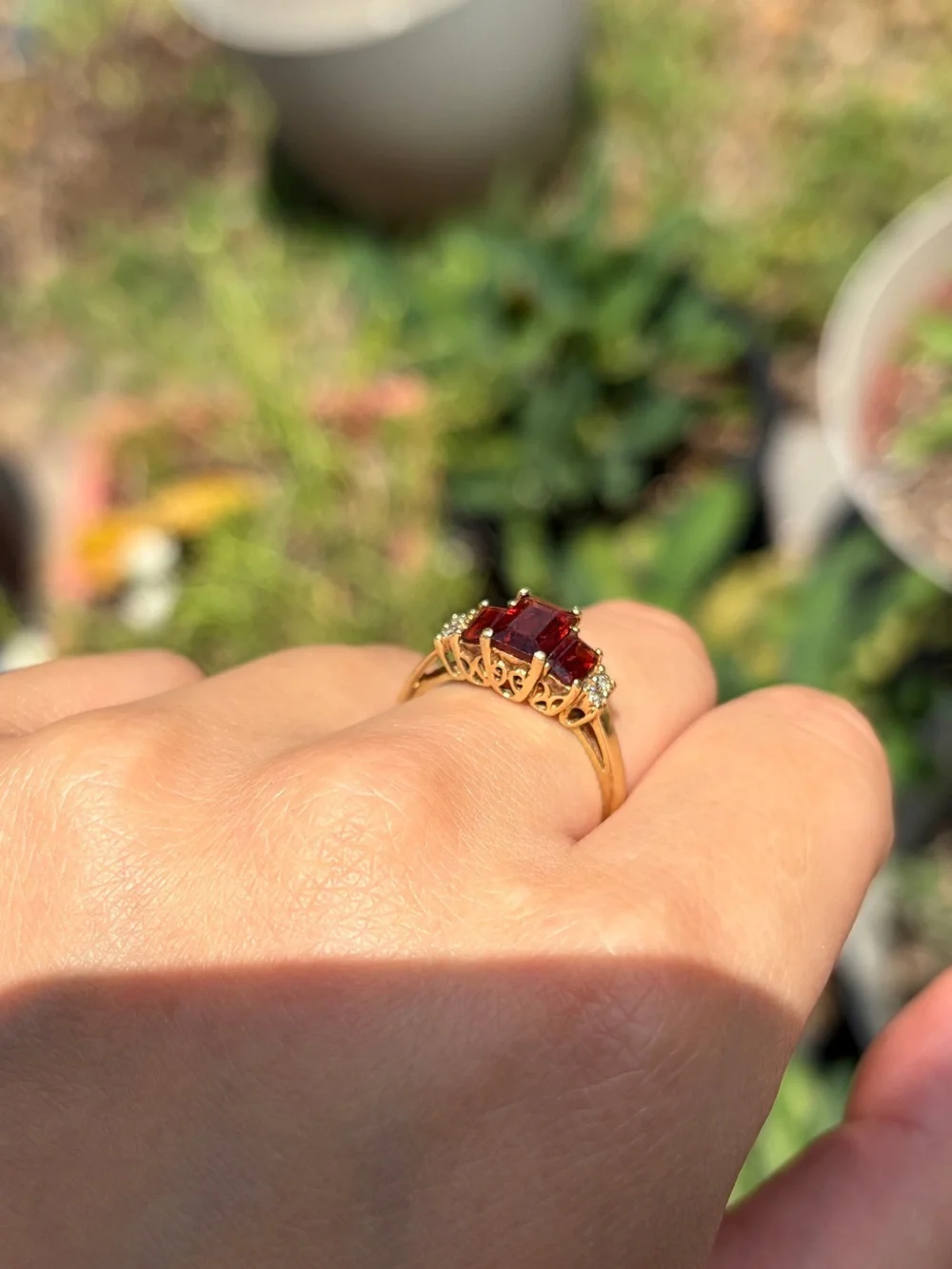 10k Three emerald garnet and Diamond accent Ring sz9
